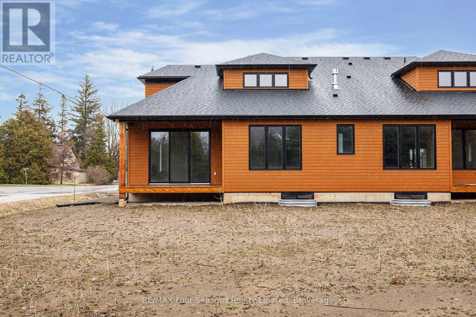 1 Boynton Court, Blue Mountains, Ontario  N0H 2P0 - Photo 3 - X12994508