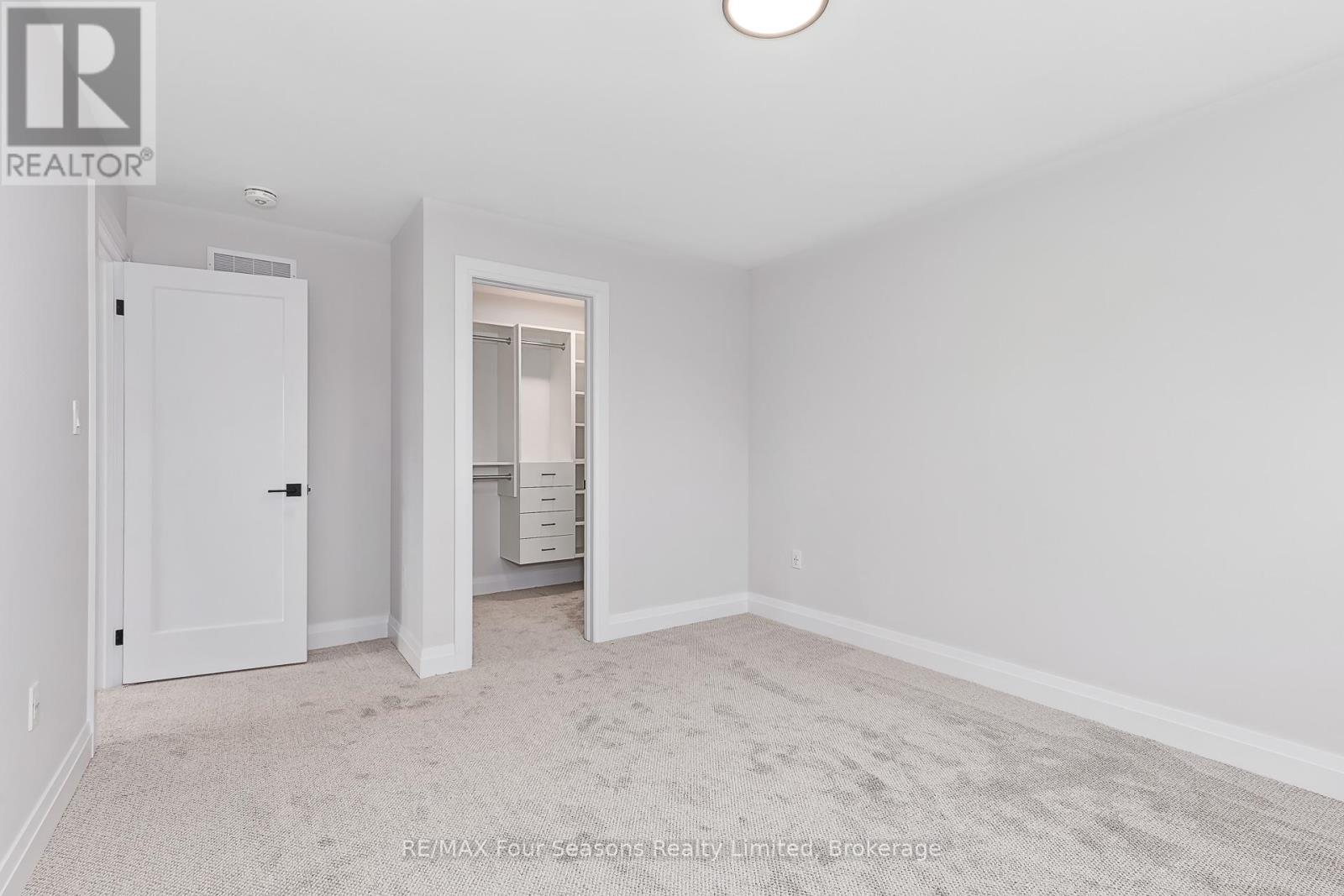 7 Boynton Court, Blue Mountains, Ontario  N0H 2P0 - Photo 29 - X12994516