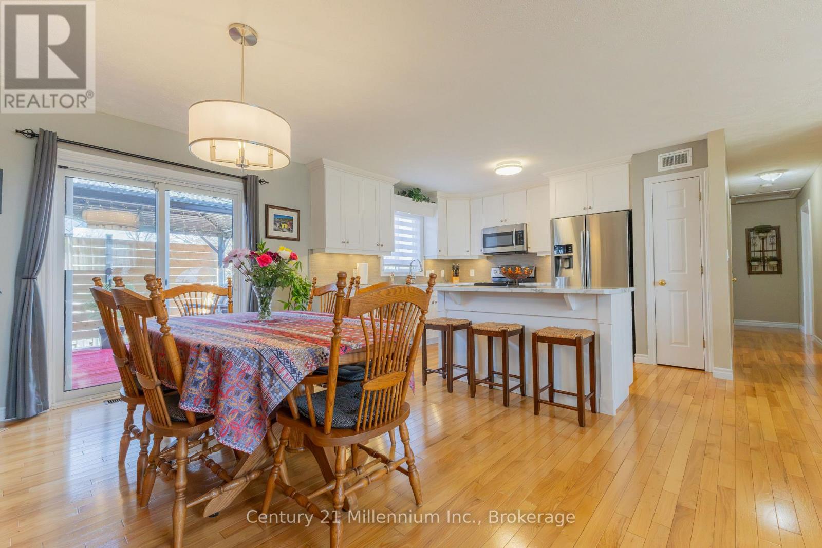 483 Peirson Avenue, Saugeen Shores, Ontario  N0H 2C1 - Photo 17 - X12994594