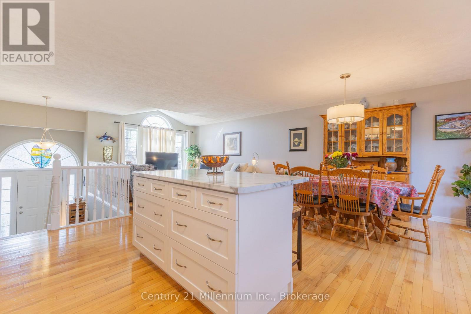 483 Peirson Avenue, Saugeen Shores, Ontario  N0H 2C1 - Photo 23 - X12994594