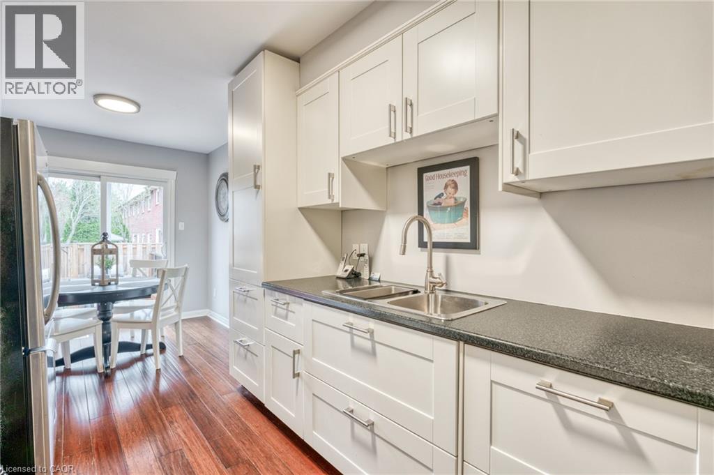 23 Dynasty Avenue Unit# 1, Stoney Creek, Ontario  L8G 4Z5 - Photo 13 - 40820448