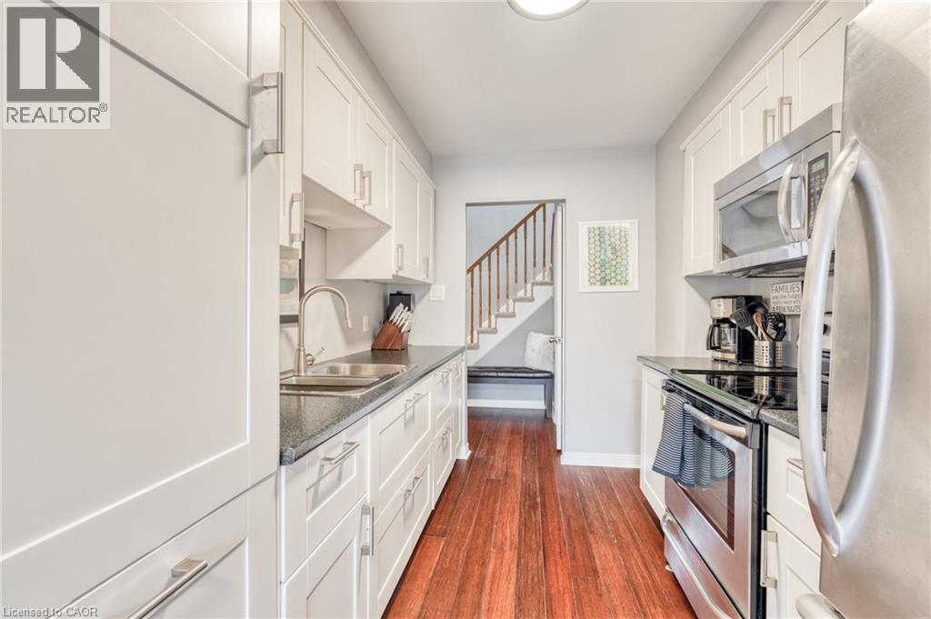 23 Dynasty Avenue Unit# 1, Stoney Creek, Ontario  L8G 4Z5 - Photo 14 - 40820448