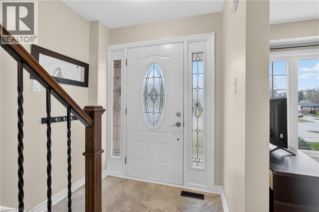 106 Hahn Avenue, Cambridge, Ontario  N3C 2X9 - Photo 7 - 40820014