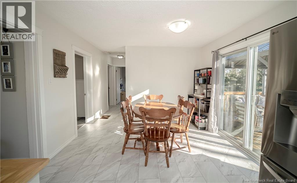 42 Barker Street, Oromocto, New Brunswick  E2V 2K9 - Photo 3 - NB137101