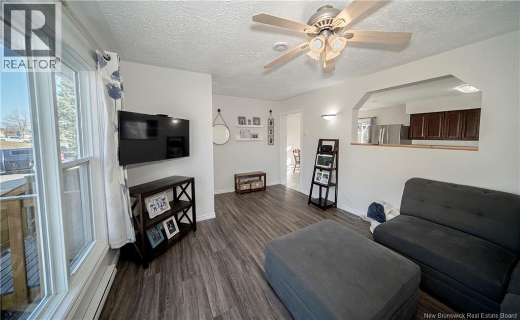42 Barker Street, Oromocto, New Brunswick  E2V 2K9 - Photo 6 - NB137101