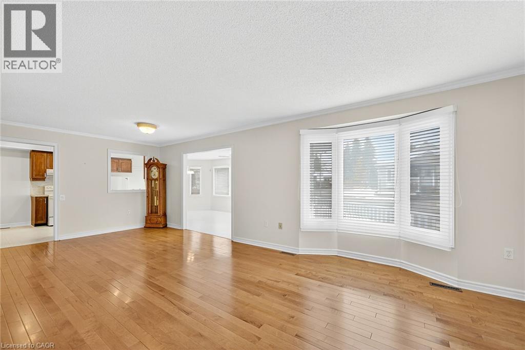 372 Silverbirch Boulevard, Mount Hope, Ontario  L0R 1W0 - Photo 5 - 40815549