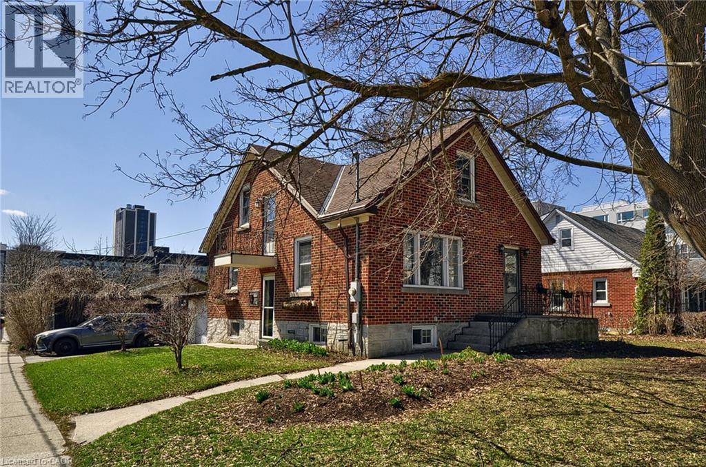 285 Albert Street, Waterloo, Ontario  N2L 3T9 - Photo 5 - 40802997