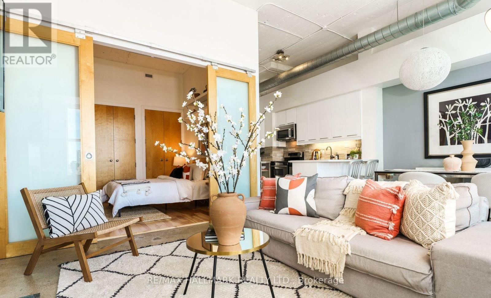 748 - 155 Dalhousie Street, Toronto, Ontario  M5B 2P7 - Photo 3 - C12994482