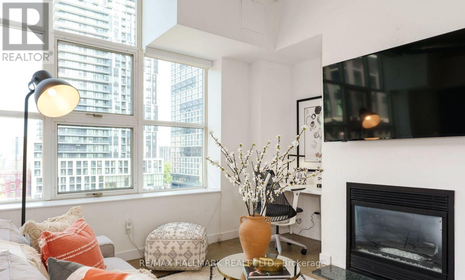 748 - 155 Dalhousie Street, Toronto, Ontario  M5B 2P7 - Photo 5 - C12994482