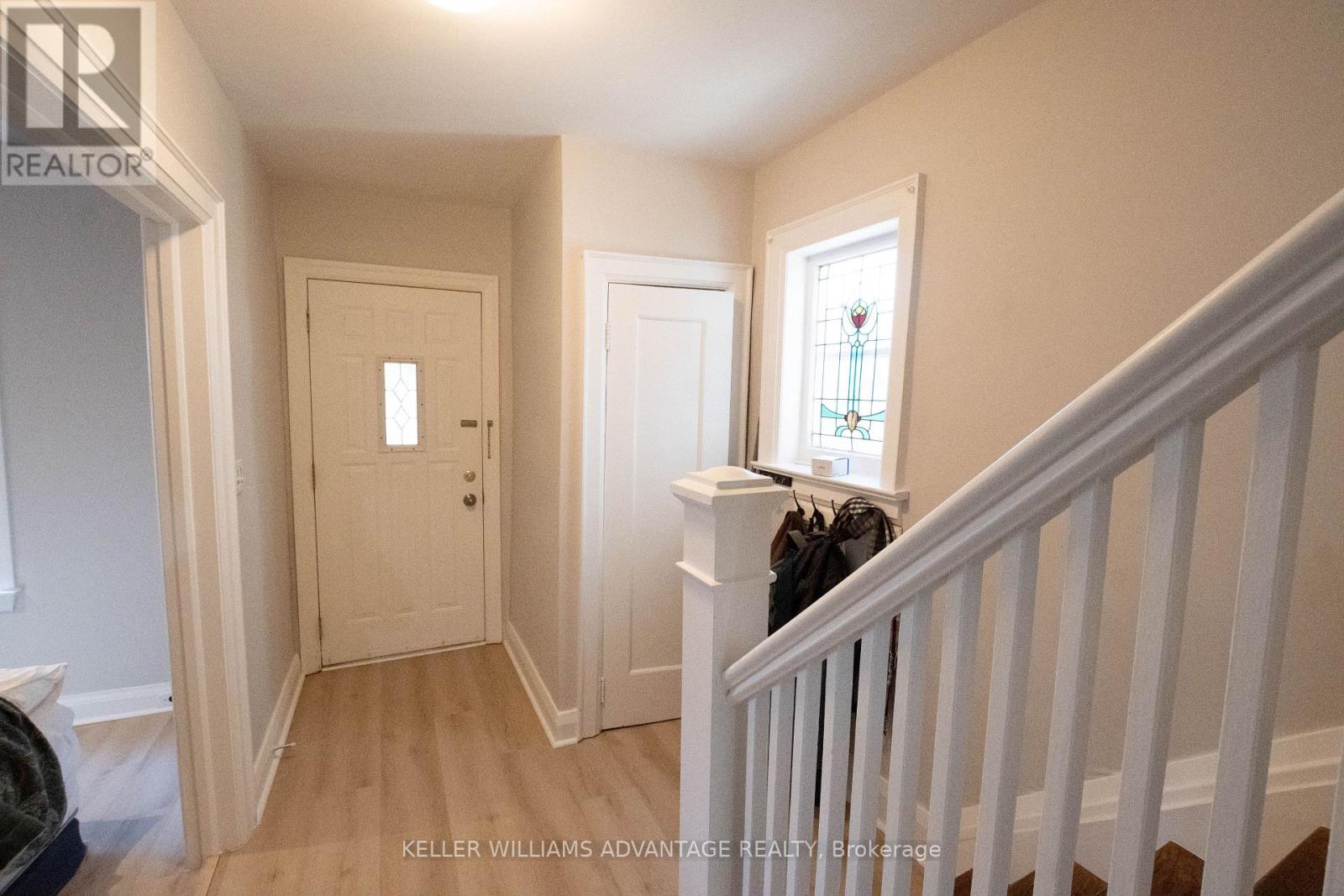 35 Mount Royal Avenue, Toronto, Ontario  M6H 2S2 - Photo 6 - C12994534