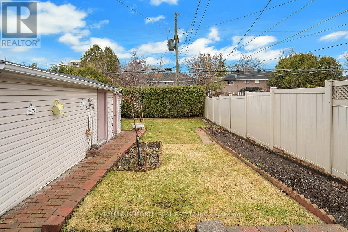 1176 Dorchester Avenue, Ottawa, Ontario K1Z 8E4 - Photo 29 - X12994556