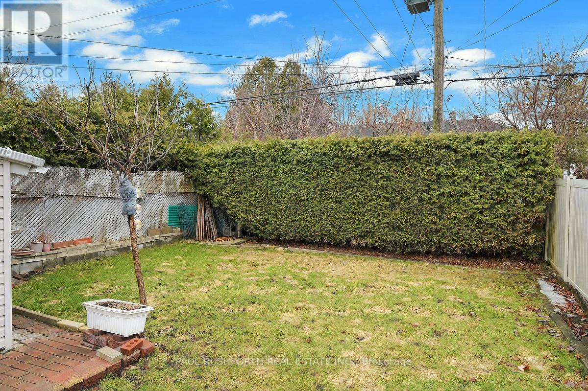1176 Dorchester Avenue, Ottawa, Ontario K1Z 8E4 - Photo 30 - X12994556