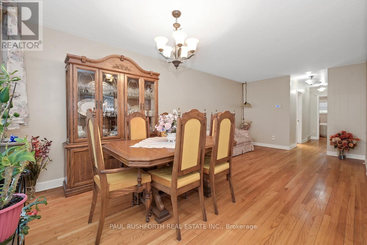 1176 Dorchester Avenue, Ottawa, Ontario K1Z 8E4 - Photo 8 - X12994556