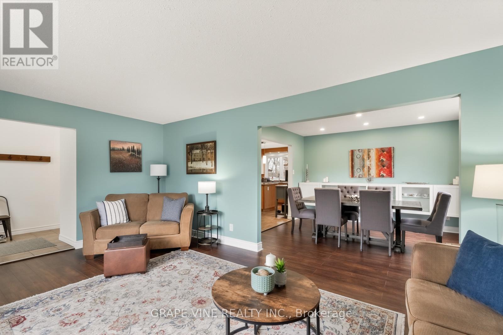 83 Nanook Crescent, Ottawa, Ontario  K2L 2B2 - Photo 10 - X12994588