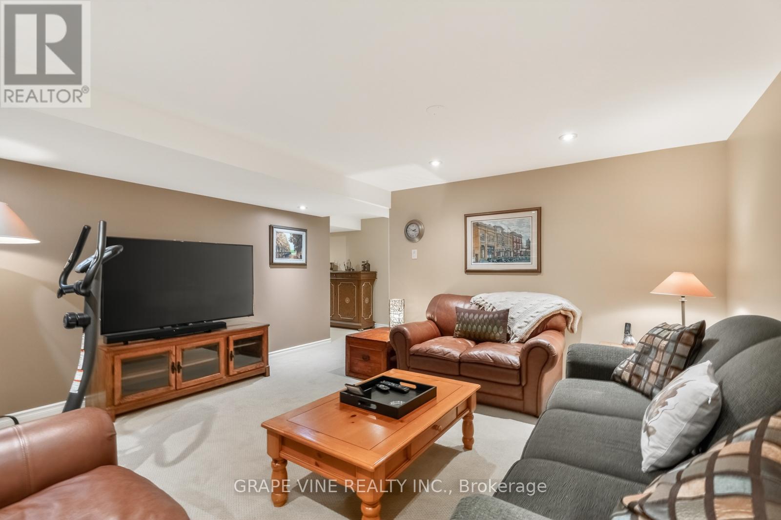 83 Nanook Crescent, Ottawa, Ontario  K2L 2B2 - Photo 29 - X12994588