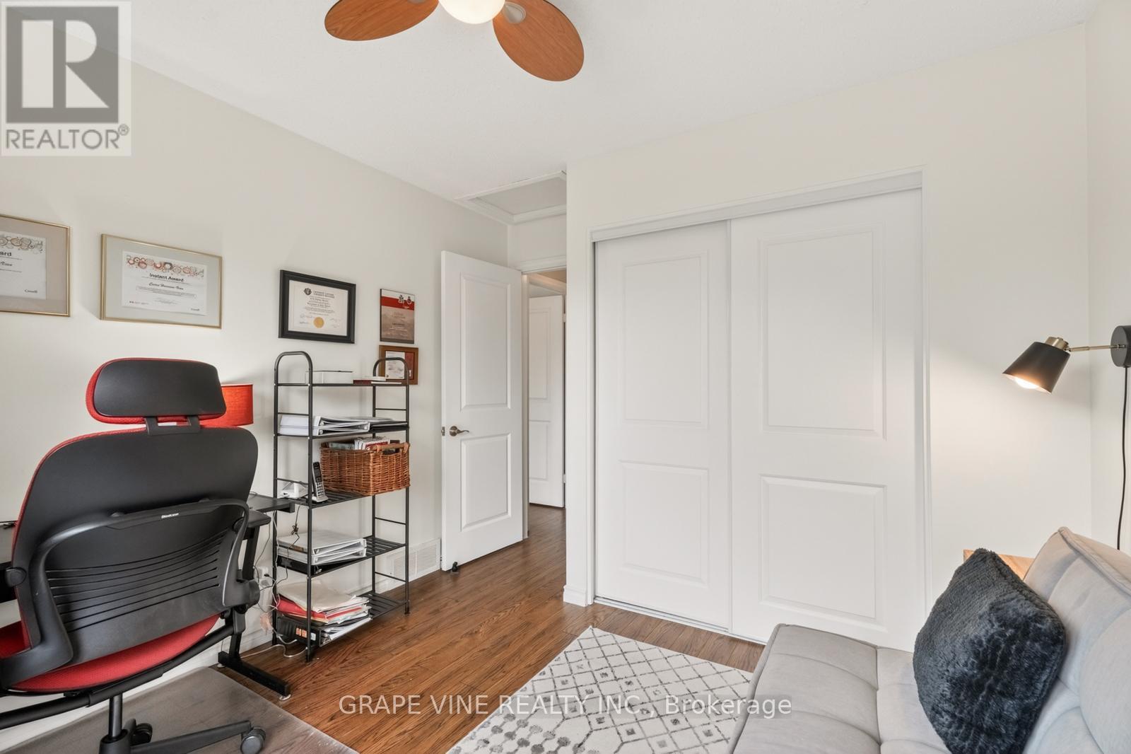 83 Nanook Crescent, Ottawa, Ontario  K2L 2B2 - Photo 36 - X12994588