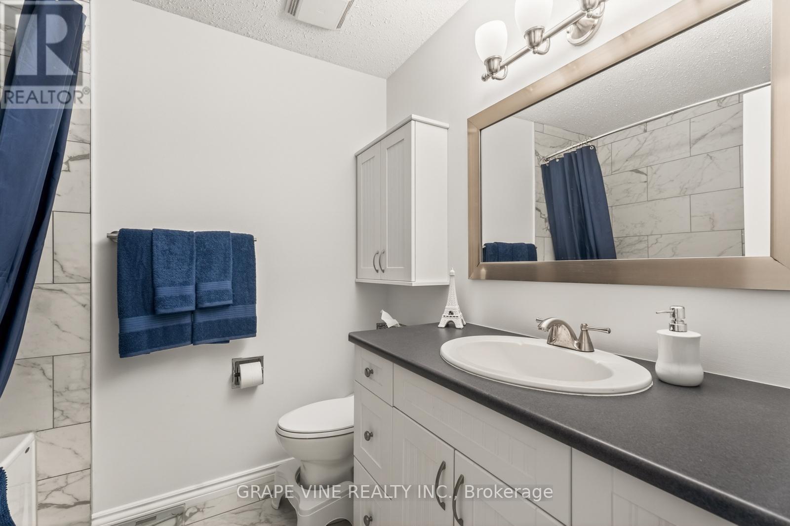 83 Nanook Crescent, Ottawa, Ontario  K2L 2B2 - Photo 37 - X12994588