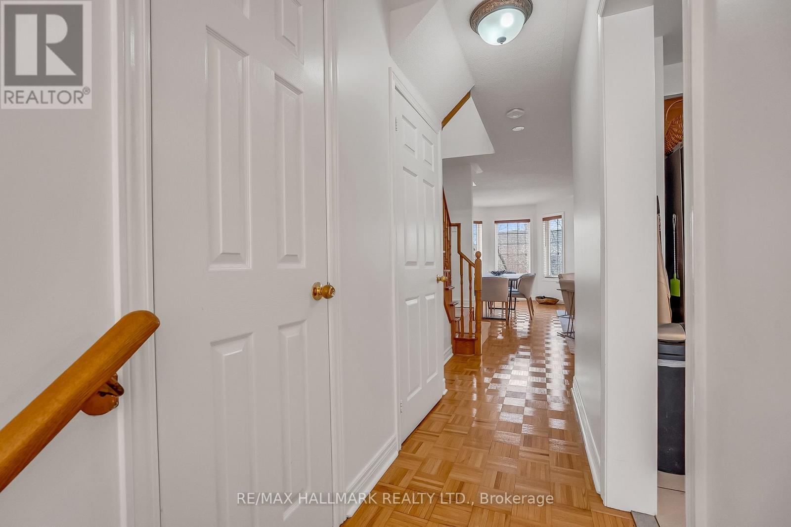 8 Tollgate Mews, Toronto, Ontario  M1M 3X5 - Photo 4 - E12994578