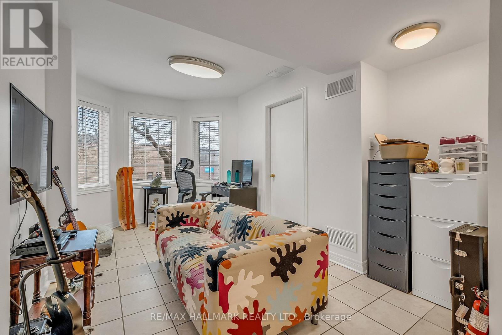 8 Tollgate Mews, Toronto, Ontario  M1M 3X5 - Photo 40 - E12994578