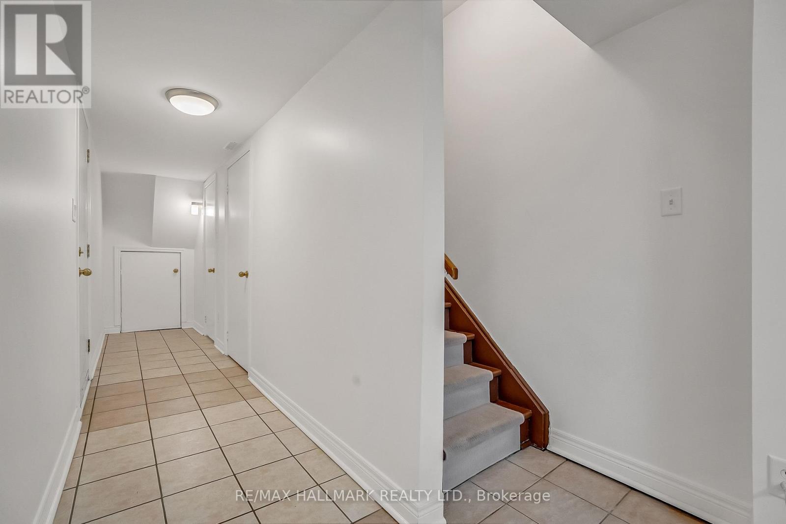 8 Tollgate Mews, Toronto, Ontario  M1M 3X5 - Photo 43 - E12994578