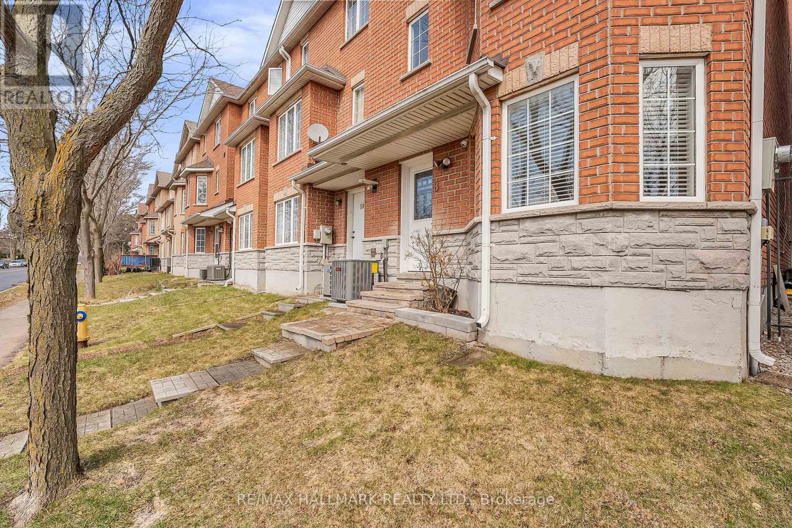 8 Tollgate Mews, Toronto, Ontario  M1M 3X5 - Photo 48 - E12994578