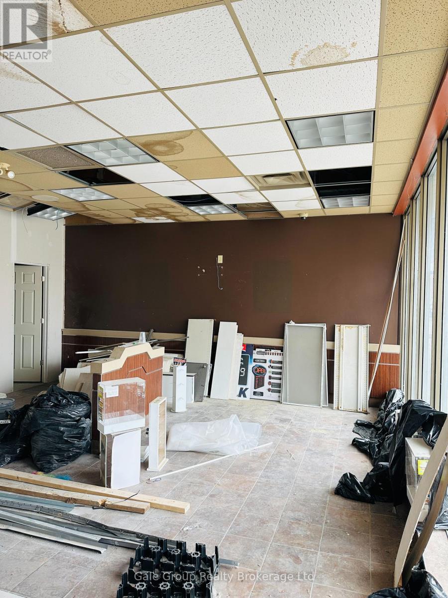 222 Dundas Street, Woodstock, Ontario  N4S 1A7 - Photo 8 - X12994582