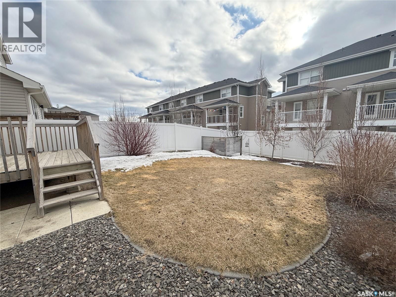 1061 Kolynchuk Crescent, Saskatoon, Saskatchewan  S7T 0V7 - Photo 42 - SK032743