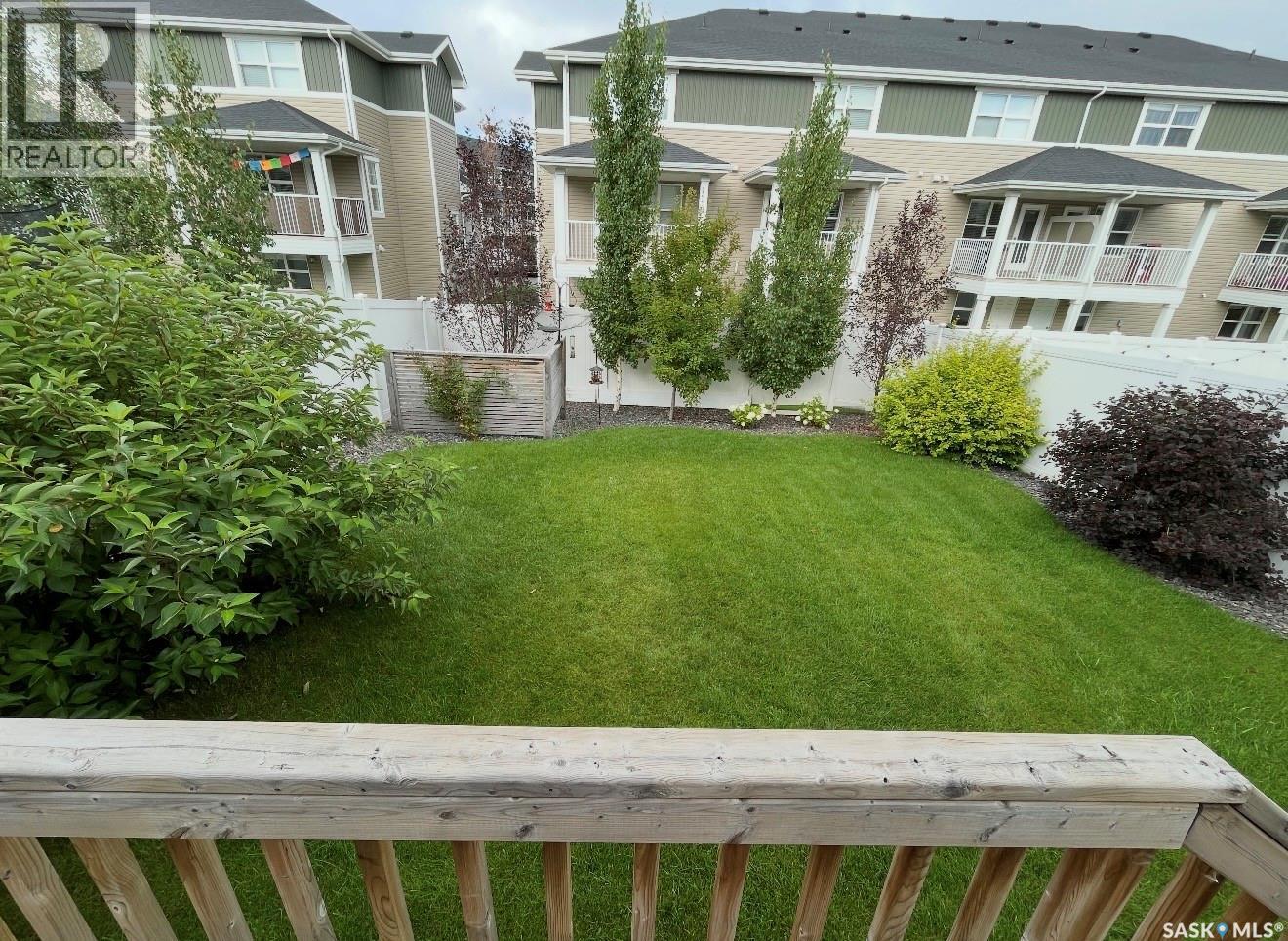 1061 Kolynchuk Crescent, Saskatoon, Saskatchewan  S7T 0V7 - Photo 48 - SK032743