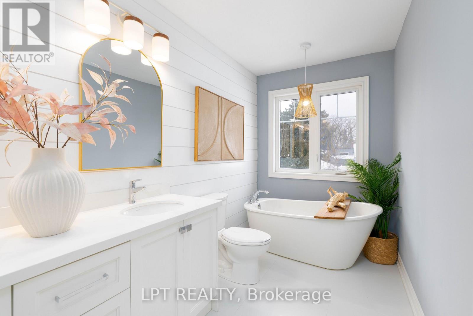 258 Andrew Street, Newmarket, Ontario  L3Y 1H2 - Photo 23 - N12994484