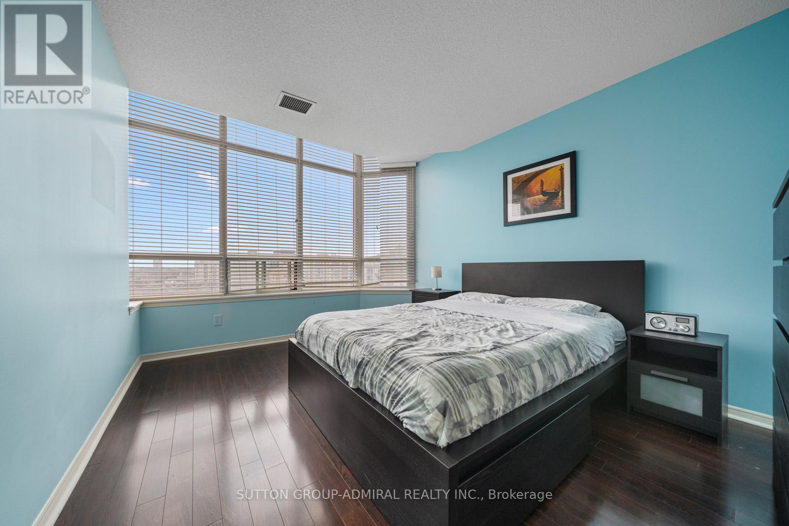 1103 - 81 Townsgate Drive, Vaughan, Ontario  L4J 8E6 - Photo 17 - N12994488