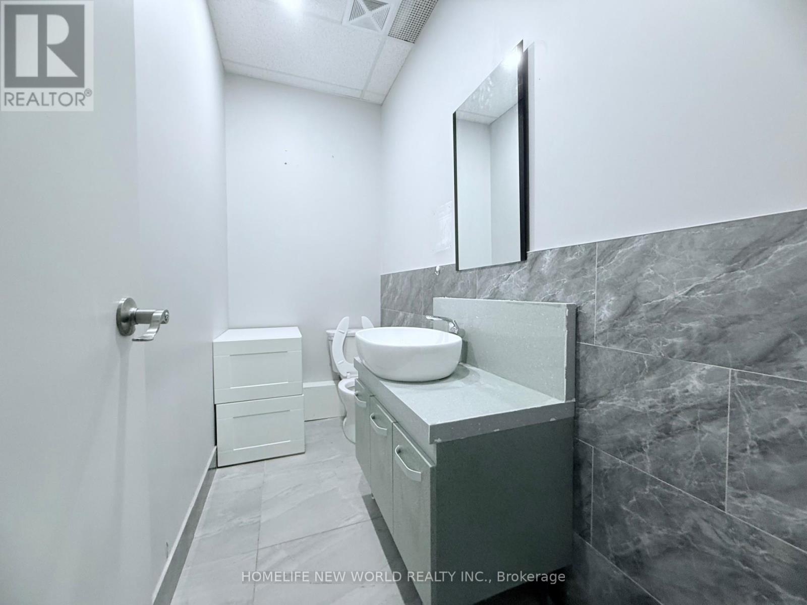 7 & 108 & 109 - 7181 Yonge Street, Markham, Ontario  L3T 0C7 - Photo 23 - N12994528