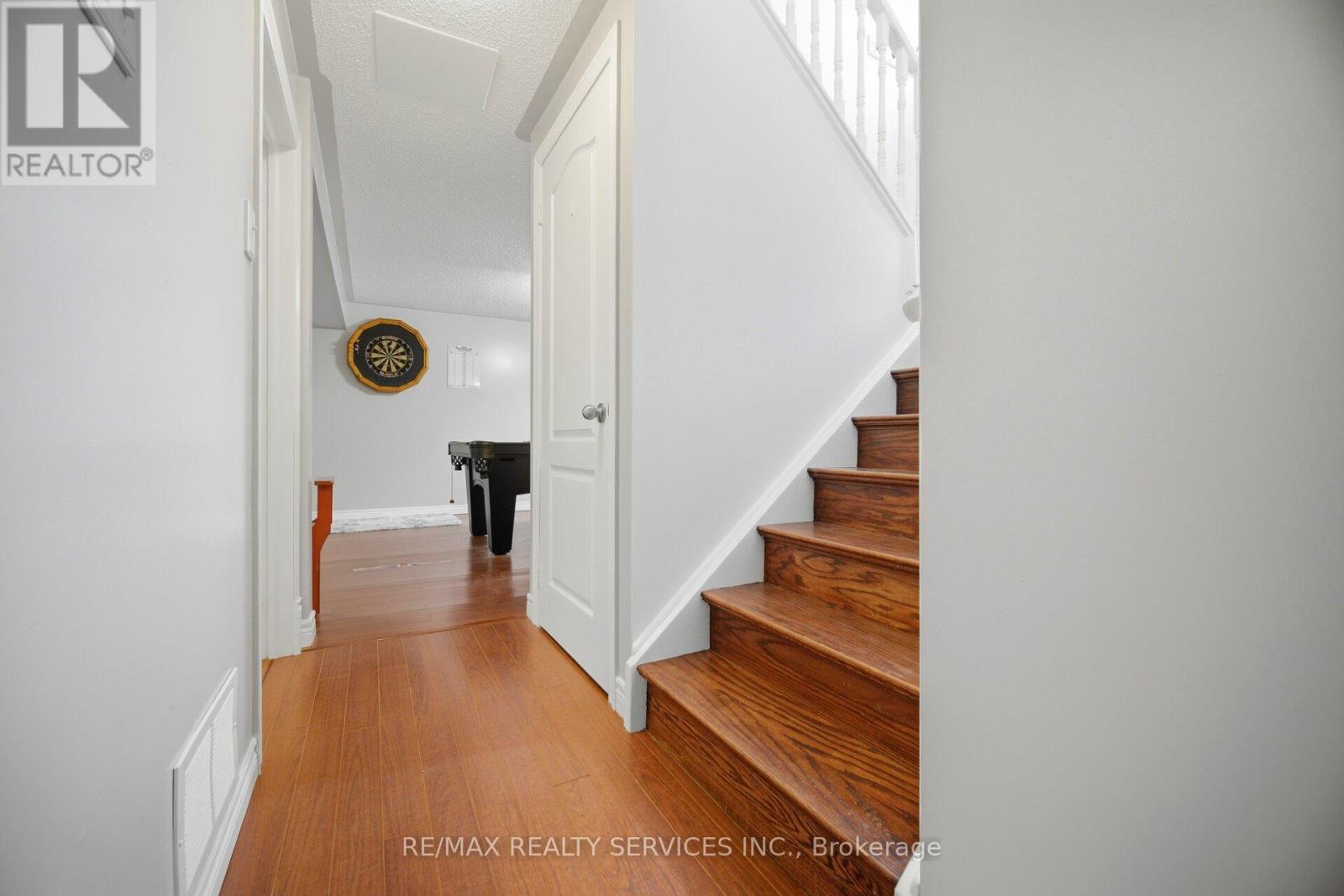 56 Princess Drive, Adjala-Tosorontio (Lisle), Ontario  L0M 1M0 - Photo 17 - N12994552