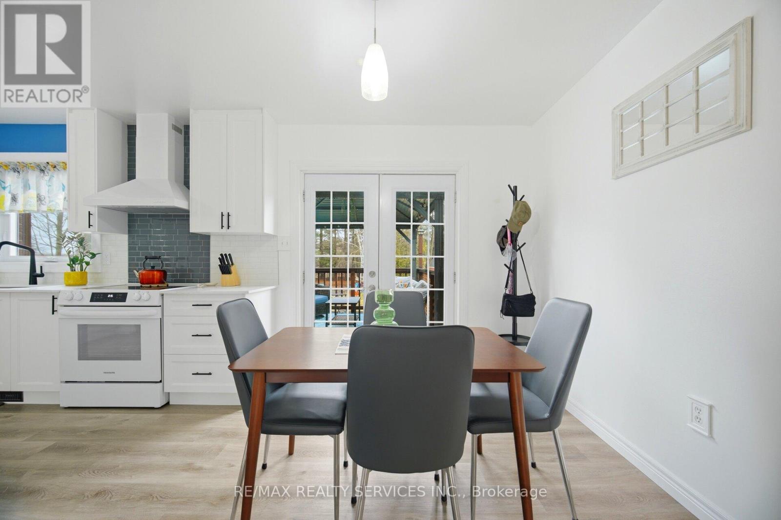 56 Princess Drive, Adjala-Tosorontio (Lisle), Ontario  L0M 1M0 - Photo 9 - N12994552