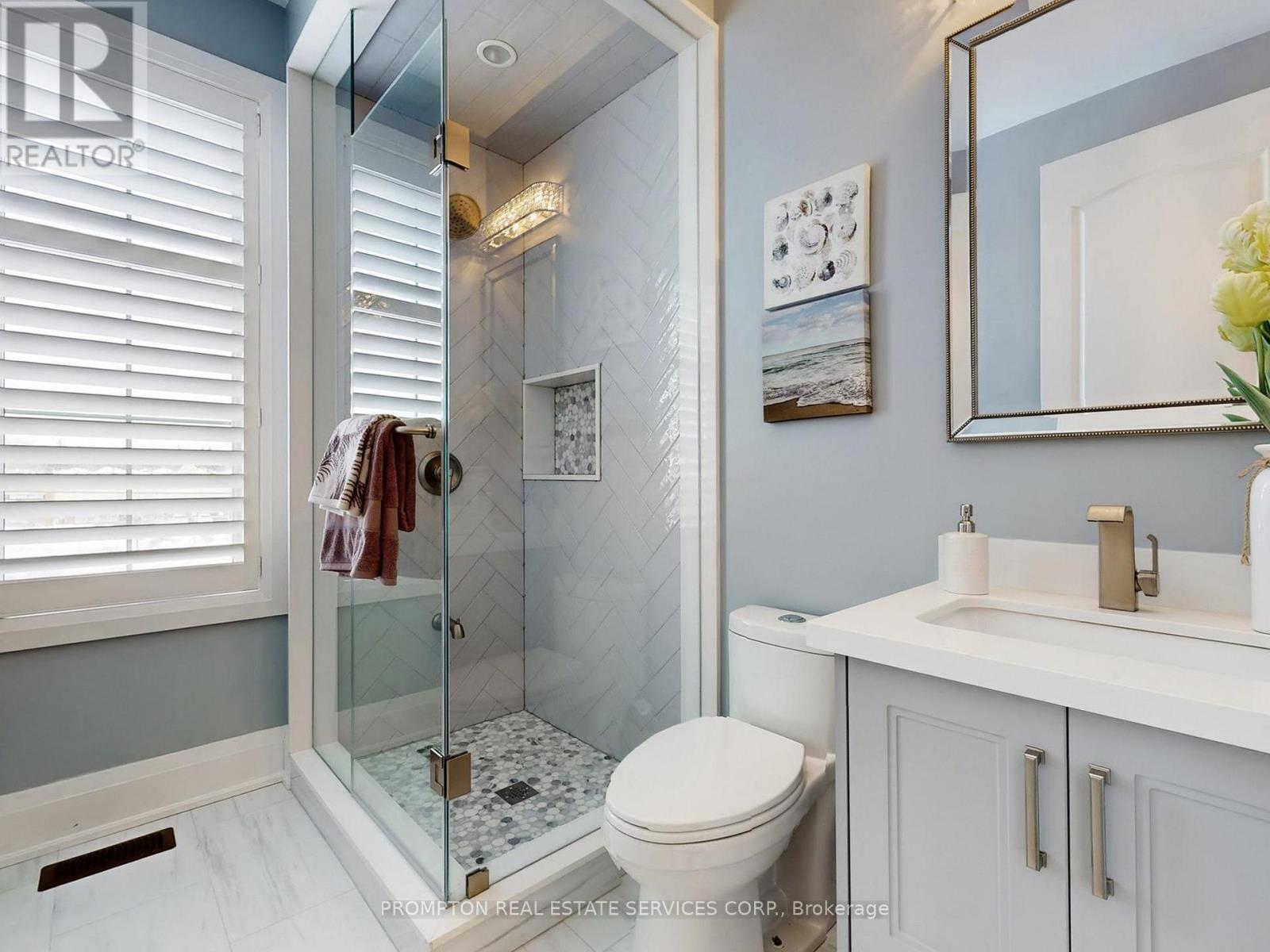 39 Giardina Crescent, Richmond Hill, Ontario  L4B 0G1 - Photo 35 - N12994584