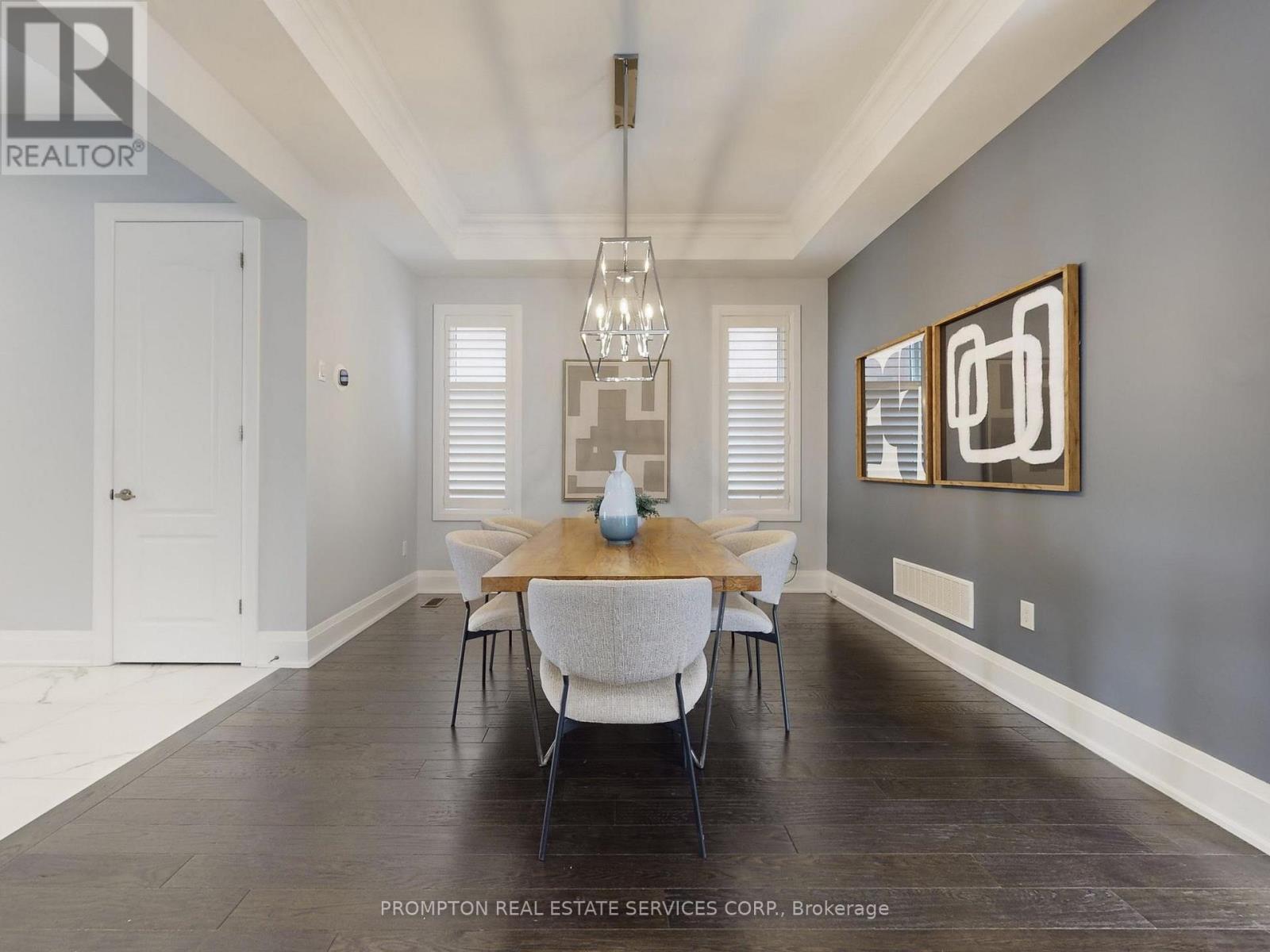 39 Giardina Crescent, Richmond Hill, Ontario  L4B 0G1 - Photo 4 - N12994584