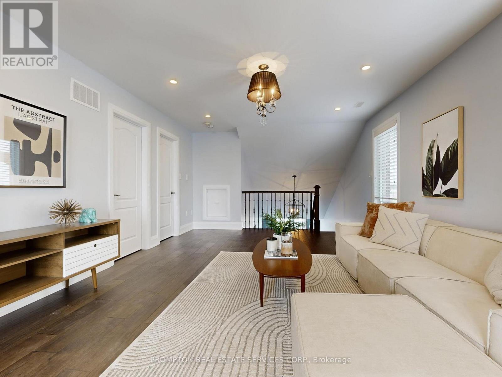 39 Giardina Crescent, Richmond Hill, Ontario  L4B 0G1 - Photo 41 - N12994584