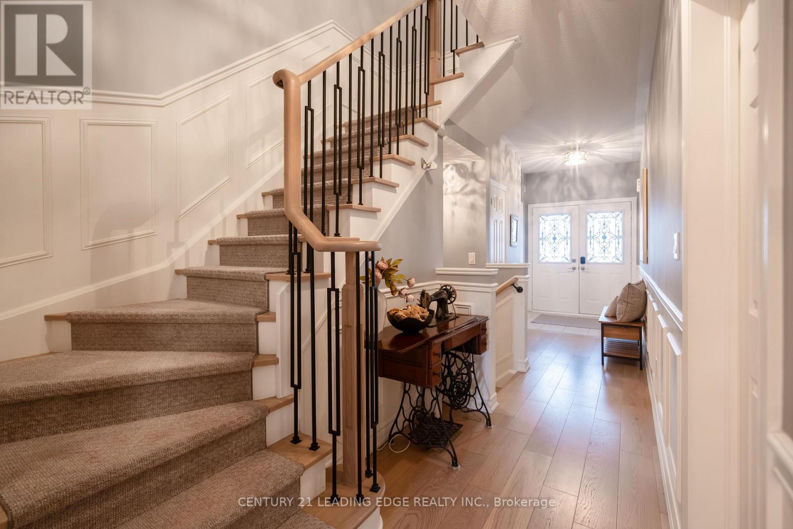 26 Trumpet Street, Whitchurch-Stouffville, Ontario  L4A 0N8 - Photo 13 - N12994596