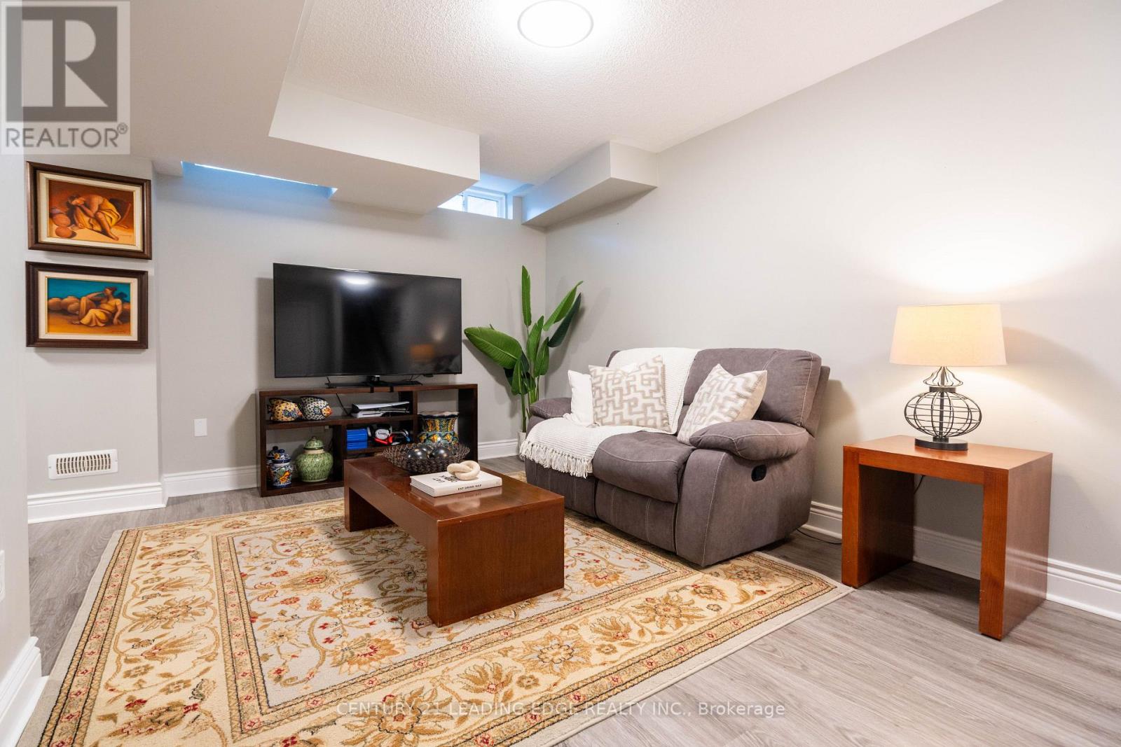 26 Trumpet Street, Whitchurch-Stouffville, Ontario  L4A 0N8 - Photo 23 - N12994596