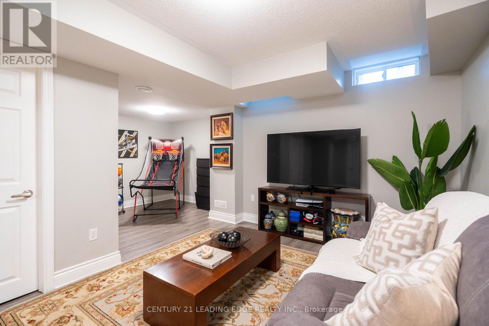 26 Trumpet Street, Whitchurch-Stouffville, Ontario  L4A 0N8 - Photo 25 - N12994596