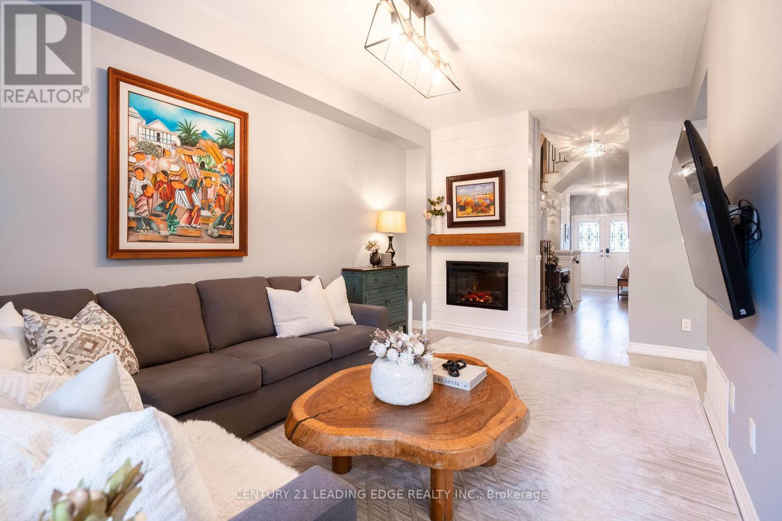 26 Trumpet Street, Whitchurch-Stouffville, Ontario  L4A 0N8 - Photo 4 - N12994596