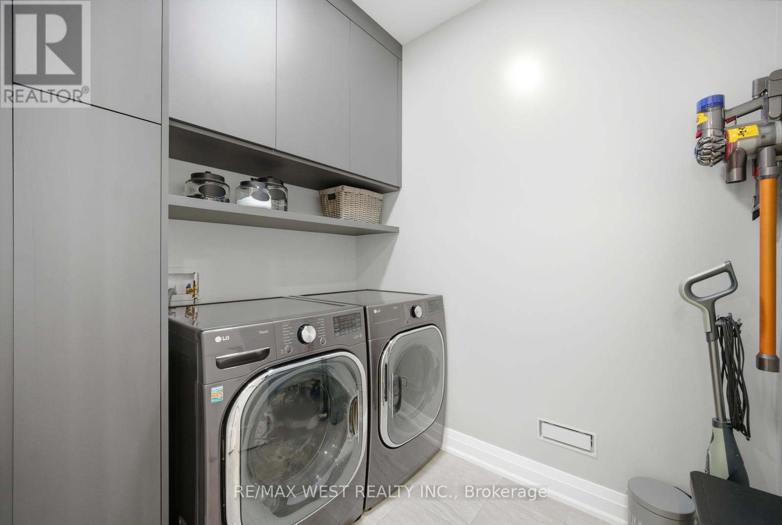 99 Coldwell Bay Circle, Vaughan, Ontario  L4H 5E9 - Photo 34 - N12994604