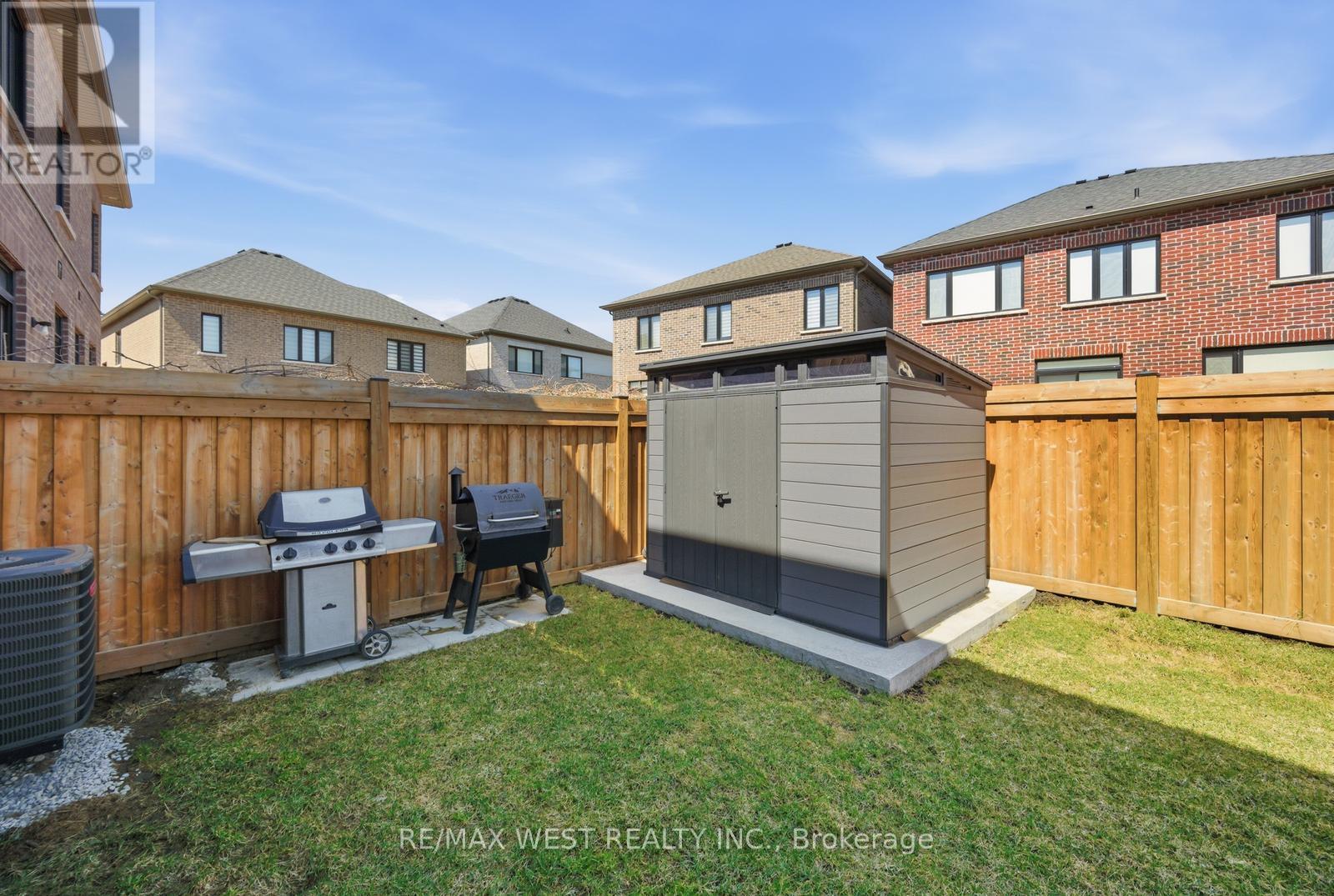 99 Coldwell Bay Circle, Vaughan, Ontario  L4H 5E9 - Photo 42 - N12994604