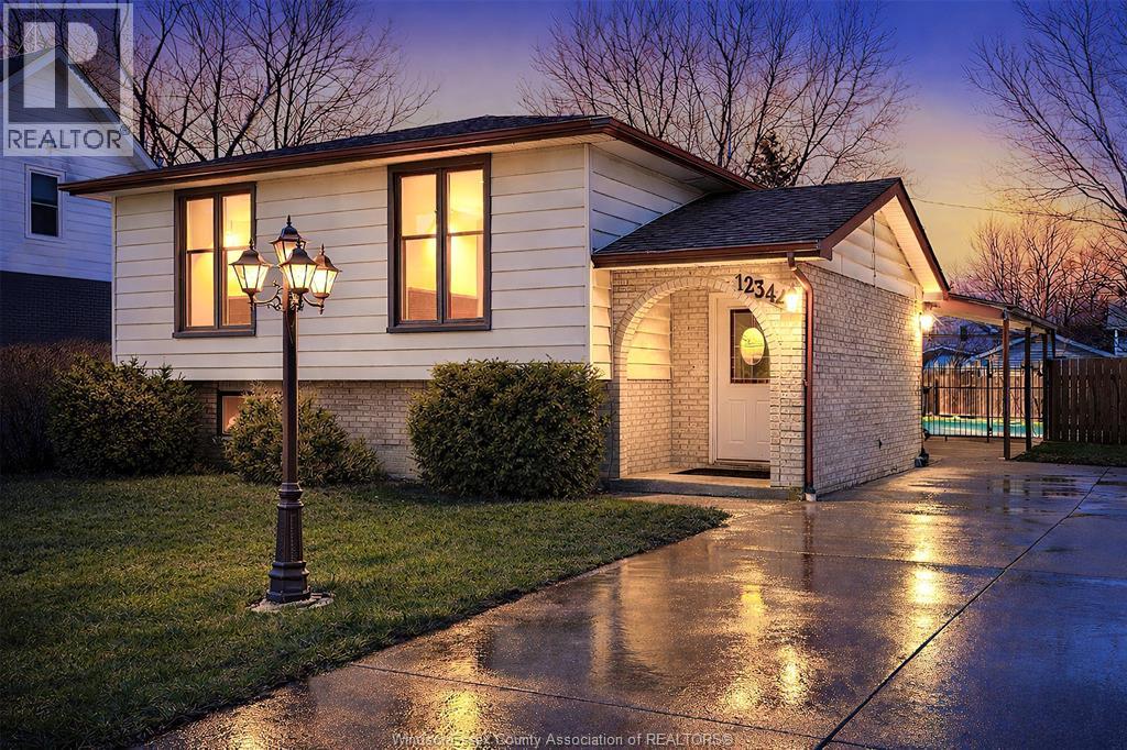 MLS# 26008044: 12342 LACHANCE COURT, Tecumseh, Canada