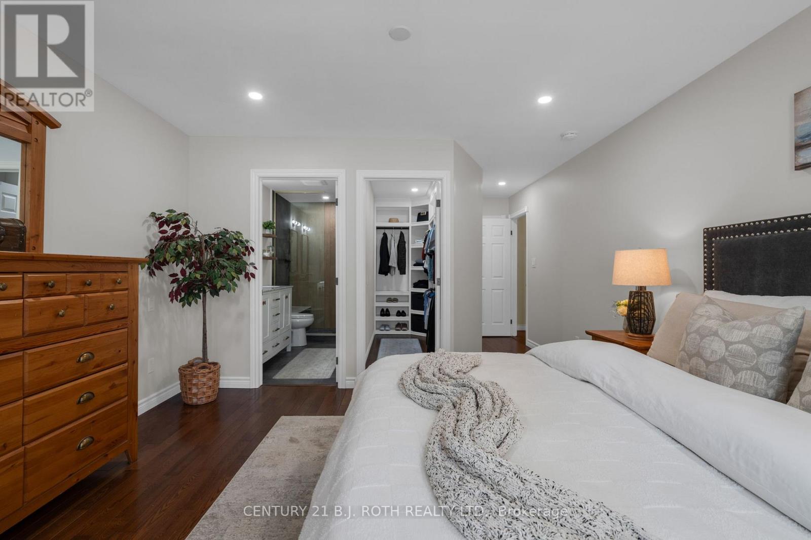 1897 Marchmont Road, Severn (Marchmont), Ontario  L3V 6H2 - Photo 23 - S12994472