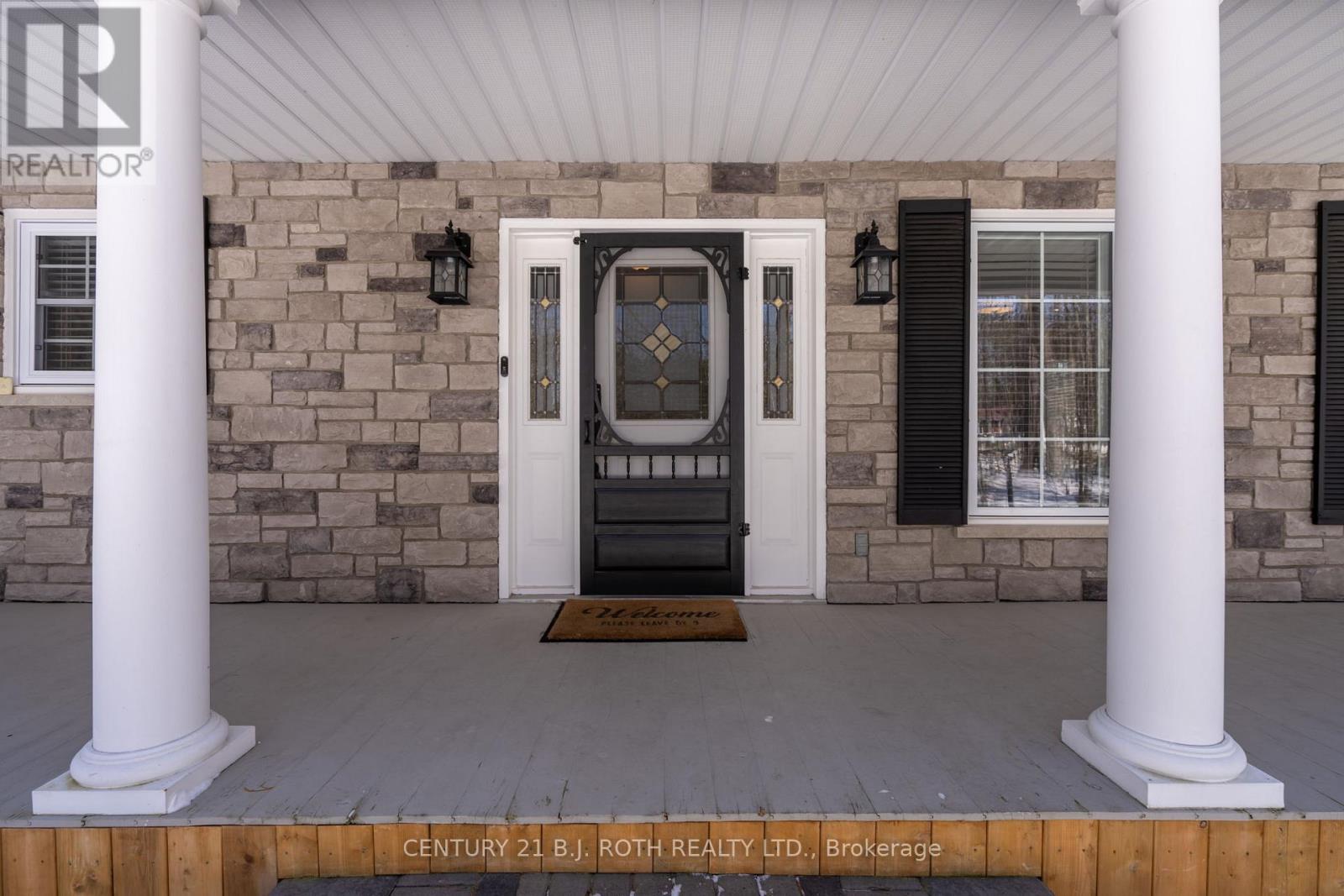 1897 Marchmont Road, Severn (Marchmont), Ontario  L3V 6H2 - Photo 3 - S12994472