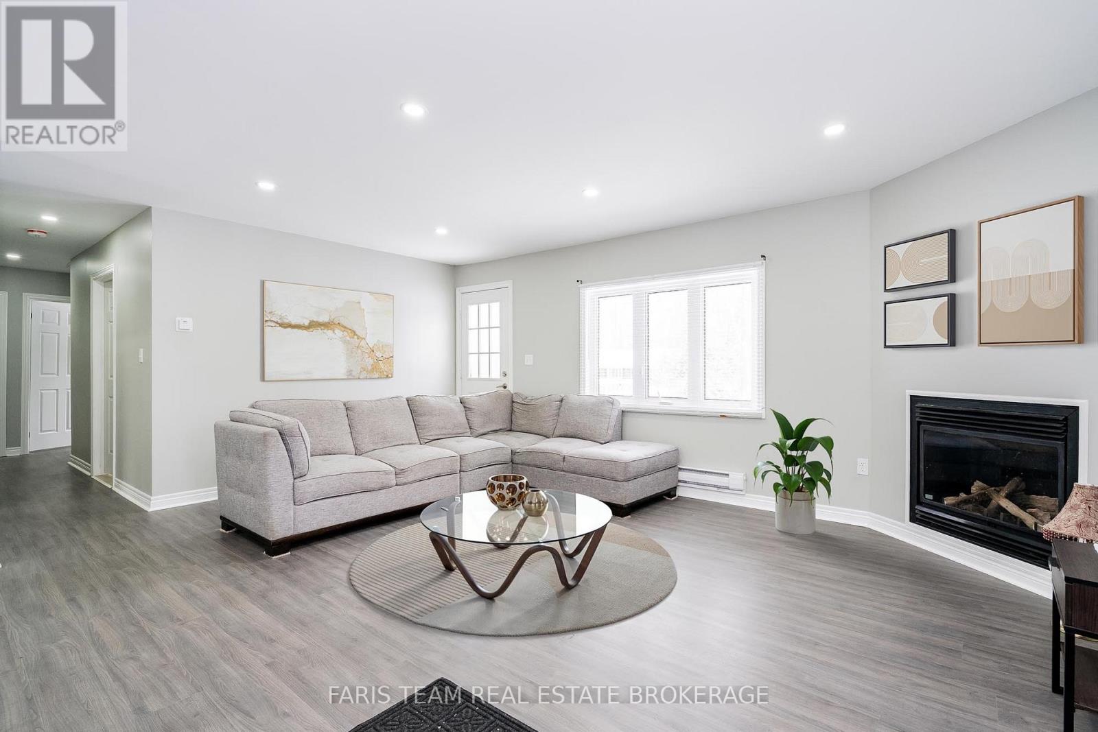 3554 John Street, Ramara, Ontario  L0K 1B0 - Photo 14 - S12994574