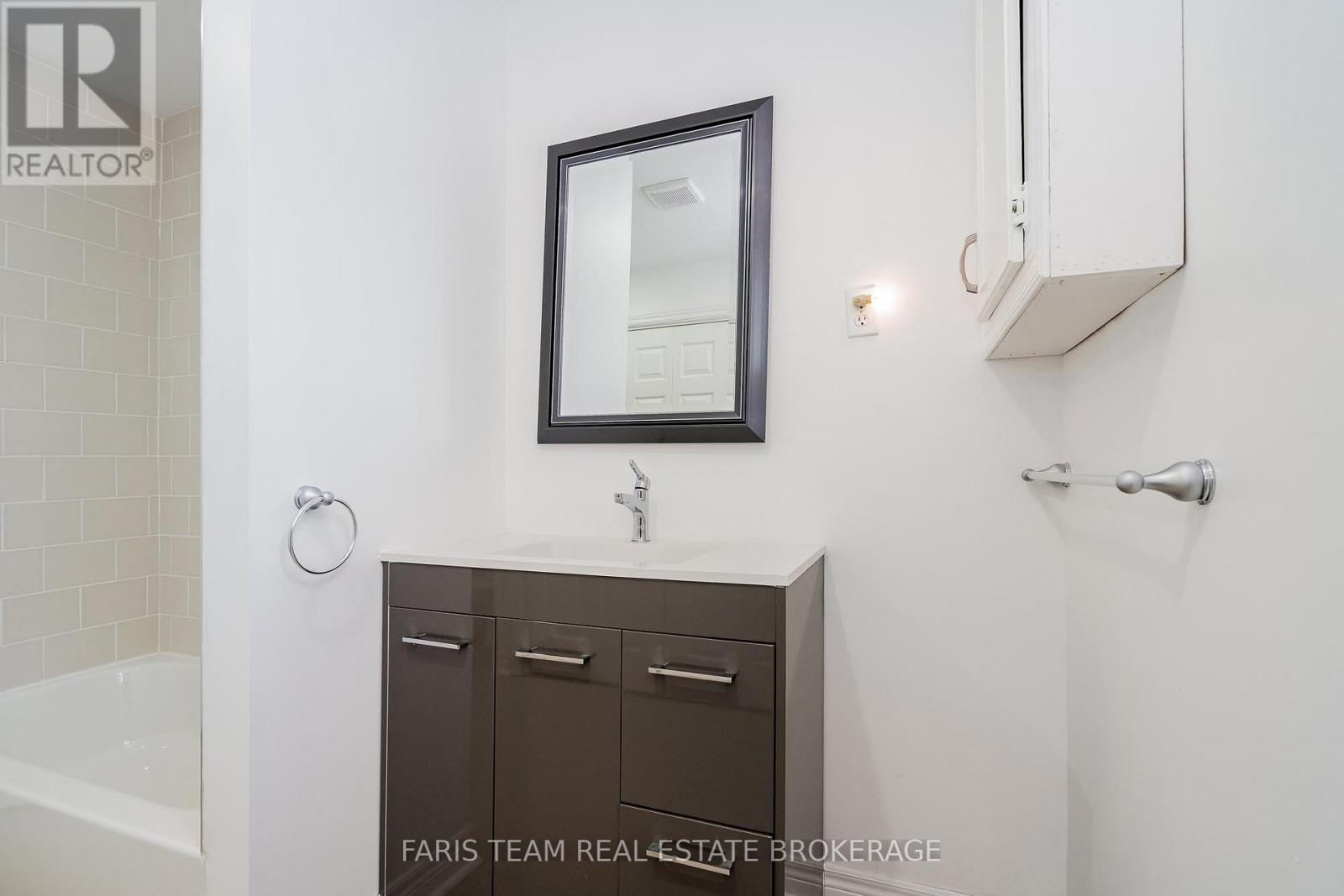 3554 John Street, Ramara, Ontario  L0K 1B0 - Photo 26 - S12994574