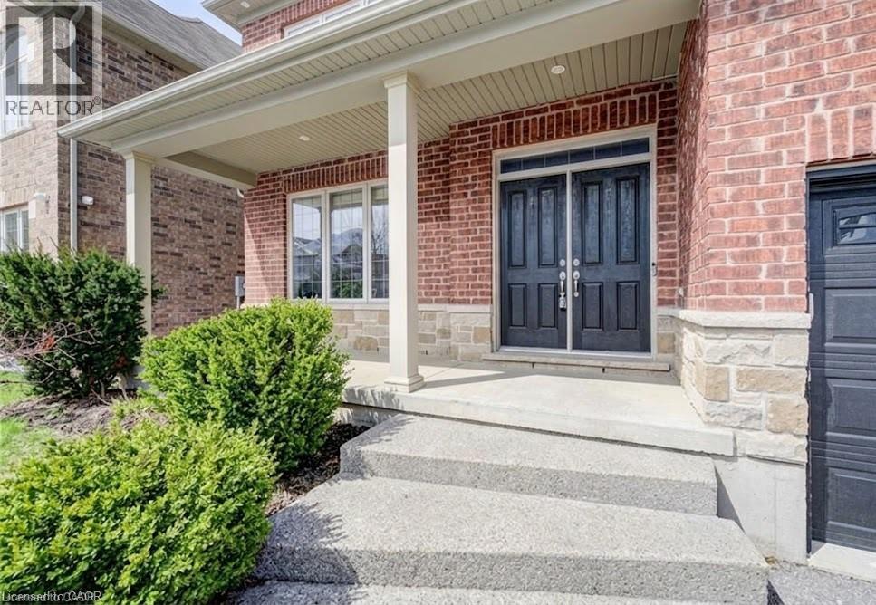 268 Evens Pond Crescent, Kitchener, Ontario  N2R 0B8 - Photo 4 - 40813038