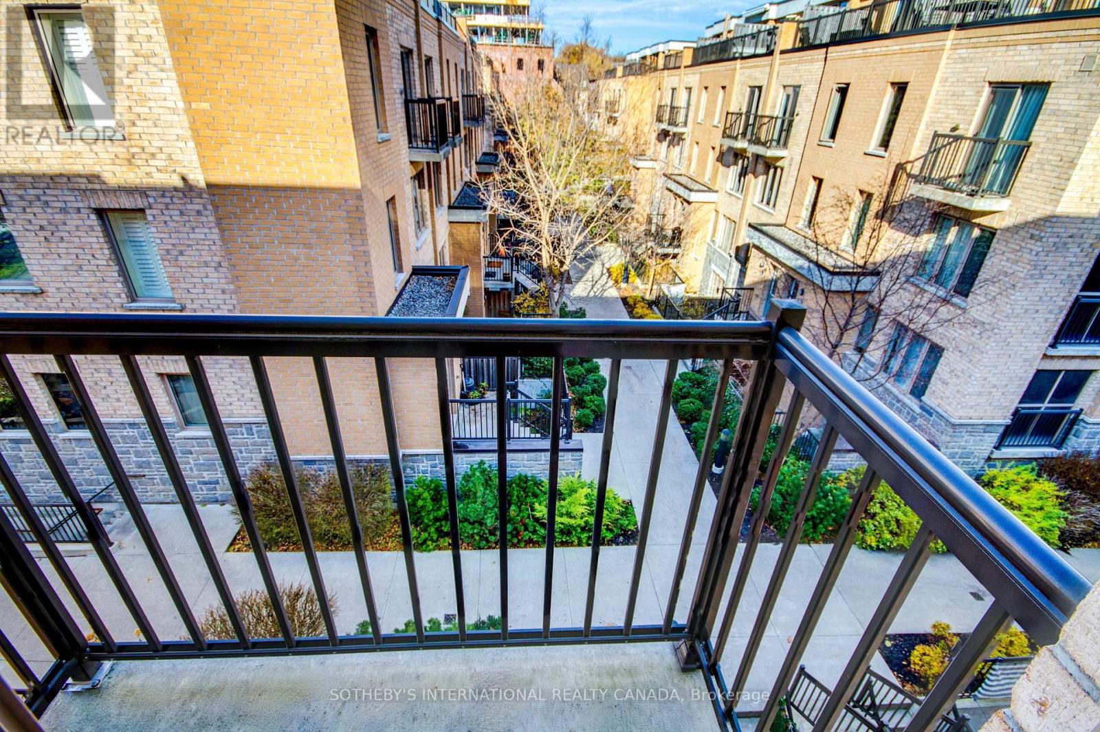 219 - 7 Foundry Avenue, Toronto, Ontario  M6H 0B7 - Photo 12 - W12994486