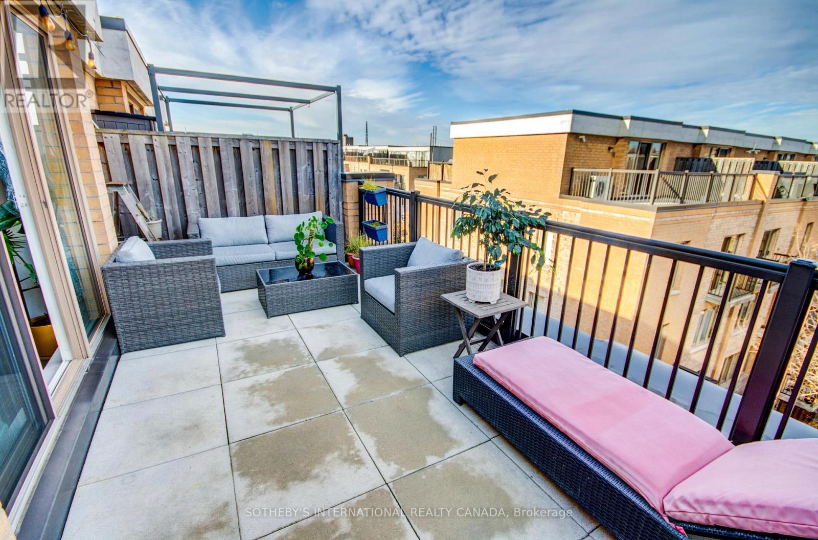 219 - 7 Foundry Avenue, Toronto, Ontario  M6H 0B7 - Photo 19 - W12994486